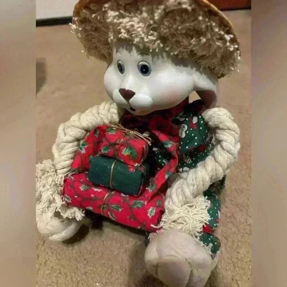 House of Lloyd Christmas Around the World “Floyd Bunny” 1994 - Picture 8 of 13